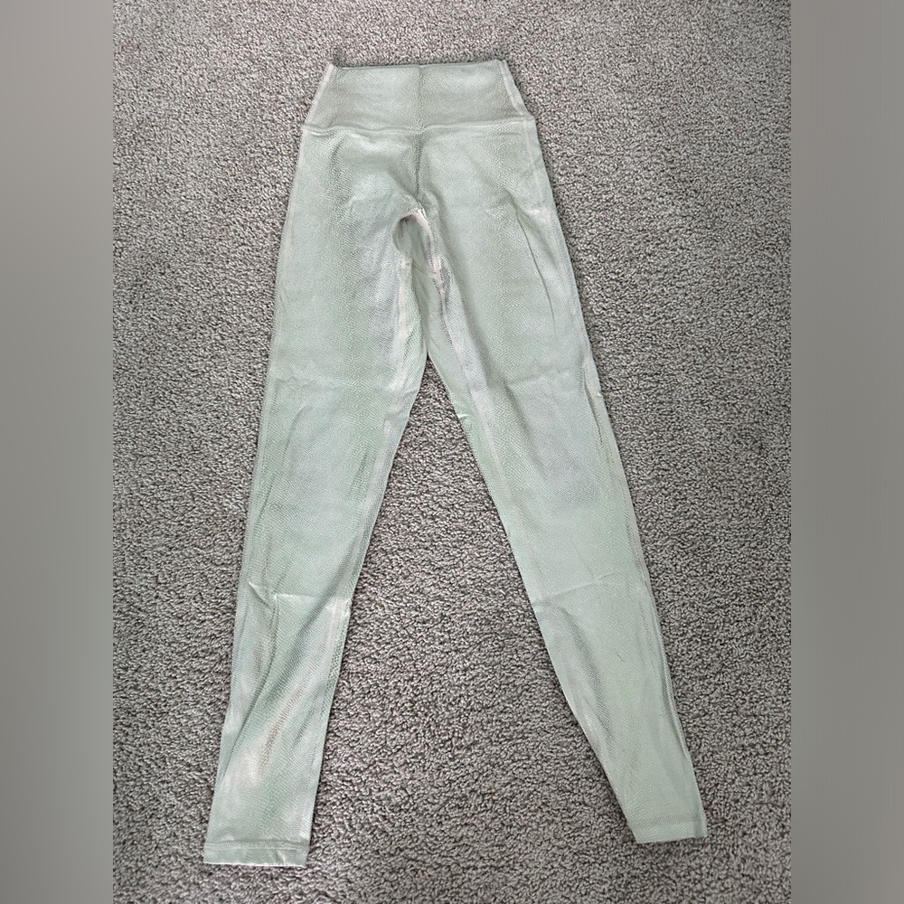 BuffBunny Metallic Leggings